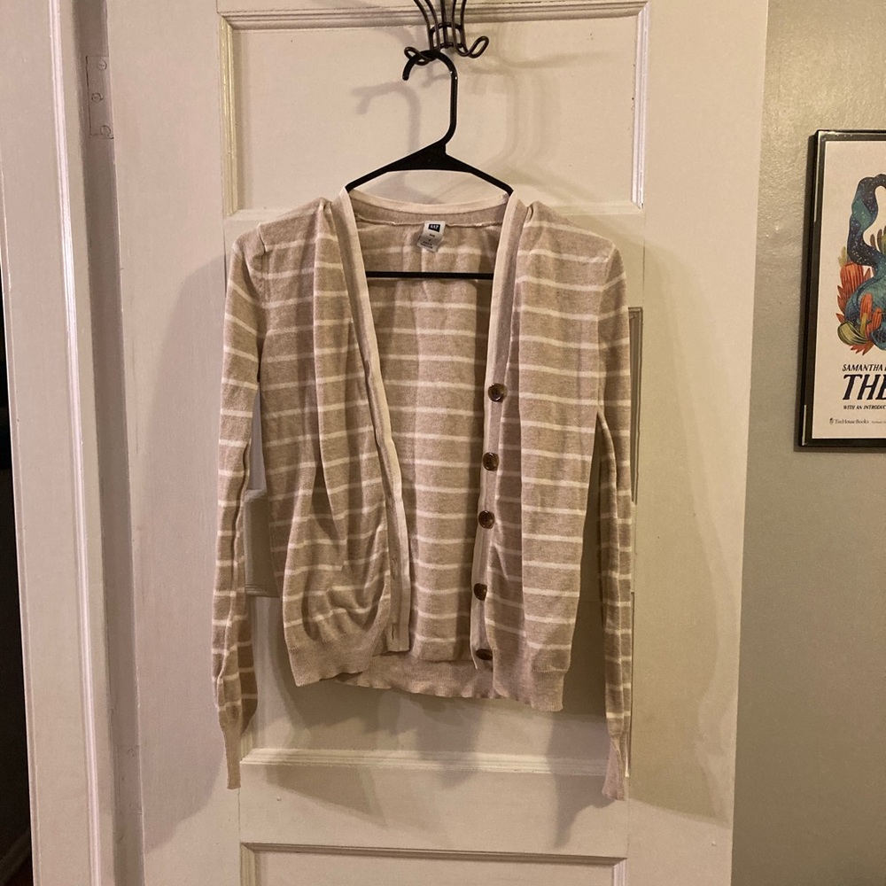 Gap button up cardigan
